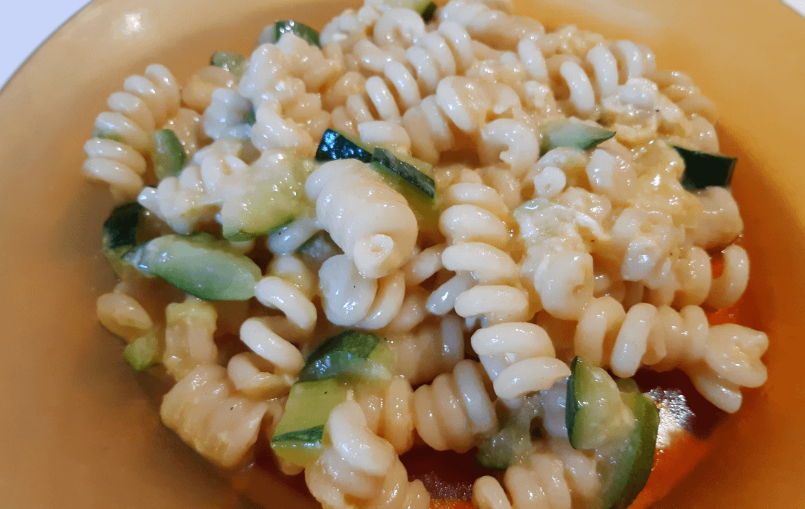 Carbonara zucchine (vegetariana)