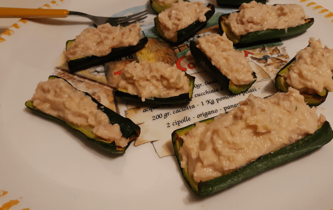 Zucchine ripiene tonno e maionese